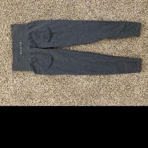 NVGTN size small seamless leggings